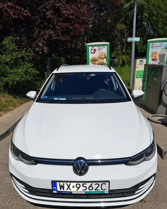 samochody osobowe Volkswagen Golf cena 82000 przebieg: 42000, rok produkcji 2021 z Gdańsk